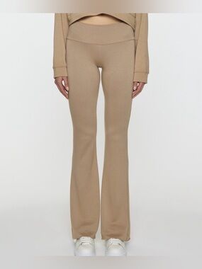 The Kaia Pant by BLEUSALT